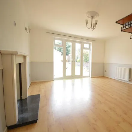 Rent this 2 bed house on Amber Close in Cardiff, CF23 8AY
