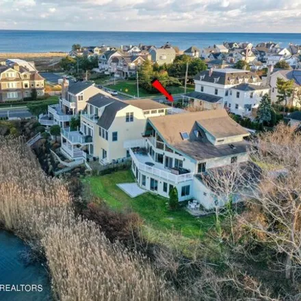 Image 1 - 131 The Terrace, Sea Girt, Monmouth County, NJ 08750, USA - House for rent