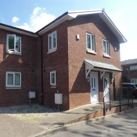 Rent this 4 bed duplex on Morrell Road in Wythenshawe, M22 4NG