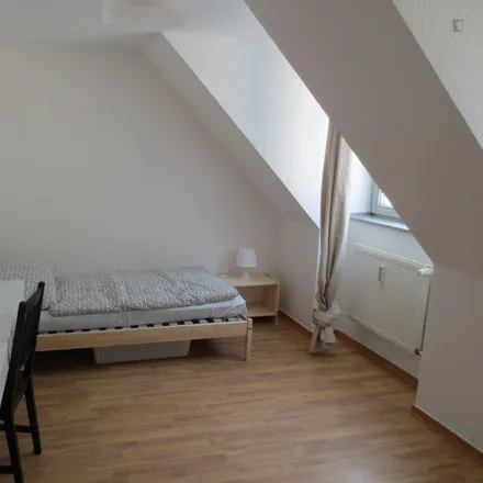 Rent this 4 bed room on Kopernikusstraße 20 in 10245 Berlin, Germany