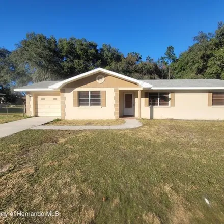 Rent this 3 bed house on 752 East Inverness Boulevard in Citrus County, FL 34452