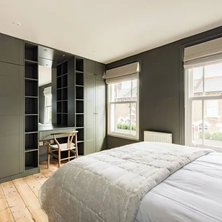 Rent this 3 bed house on Queen's Park in W10 4DX, United Kingdom