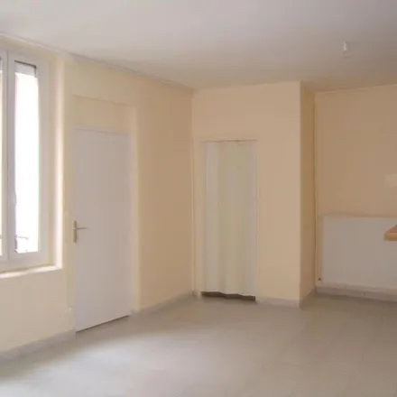 Rent this 3 bed apartment on Chemin des Aqueducs in 38200 Vienne, France