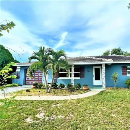 Rent this 2 bed house on 6446 114th Street North in Oakhurst Shores, Pinellas County