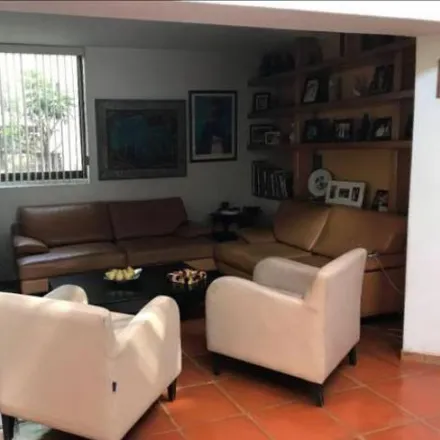 Buy this 5 bed house on Calle Fuente de las Pirámides 134 in Colonia San Miguel Tecamachalco, 53950 Naucalpan de Juárez