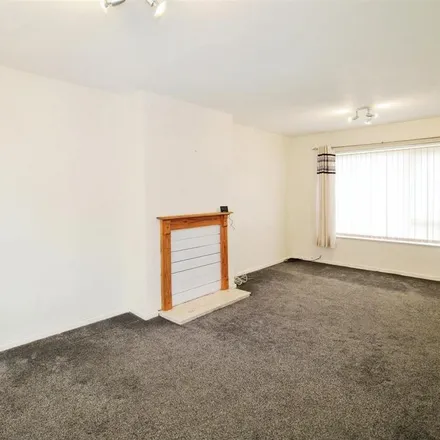 Image 3 - Parkstone Drive, Bradford, BD10 8BE, United Kingdom - Duplex for rent