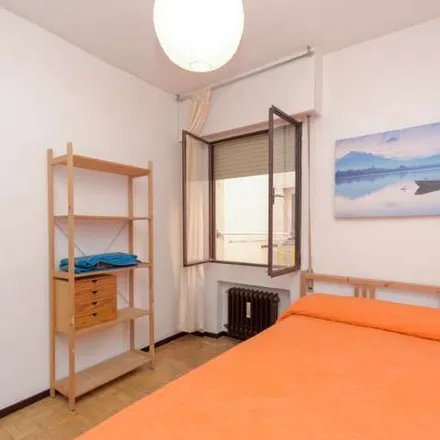 Rent this 3 bed apartment on Madrid in Moroder Sound Club, Calle de San Hermenegildo