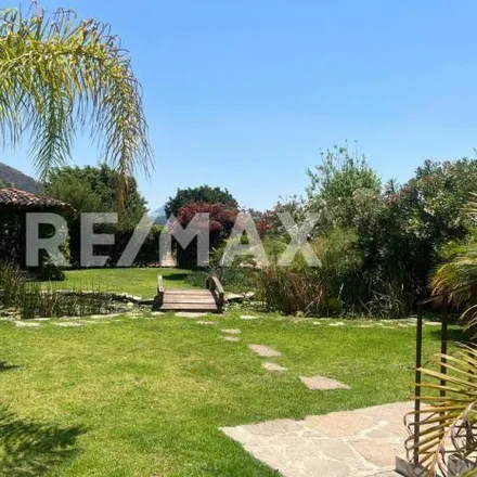 Rent this 3 bed house on Camino a Colorines in 52100 El Arco, MEX