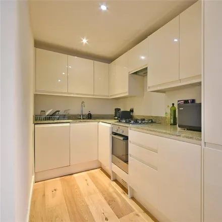 Rent this 1 bed apartment on Phoenix Court in Cudworth Street, London