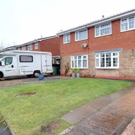 Buy this 3 bed duplex on Wildwood Drive in Stafford, United Kingdom
