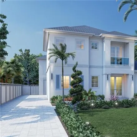 Buy this 5 bed house on 2444 Floyd Street in Sarasota, FL 34239