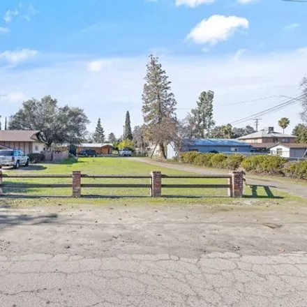Buy this 5 bed house on 1319 North Irma Street in Visalia, CA 93292