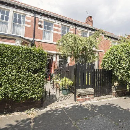 Rent this 3 bed townhouse on 18 Otterburn Avenue in Newcastle upon Tyne, NE3 4XN