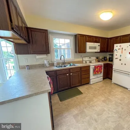 Image 7 - 3307 Flintwood Court, Sully Square, Fairfax County, VA 20171, USA - House for rent
