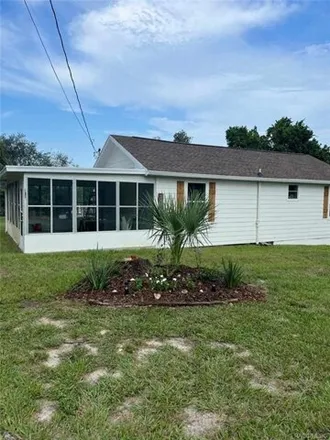 Buy this 2 bed house on 2828 North Tomberlin Point in Citrus County, FL 34442