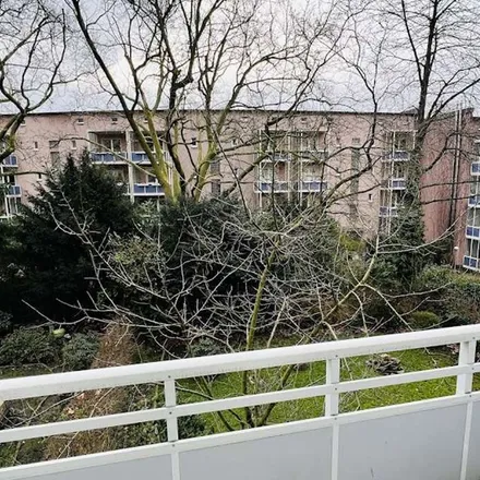 Rent this 3 bed apartment on Boeler Straße 40 in 58097 Hagen, Germany
