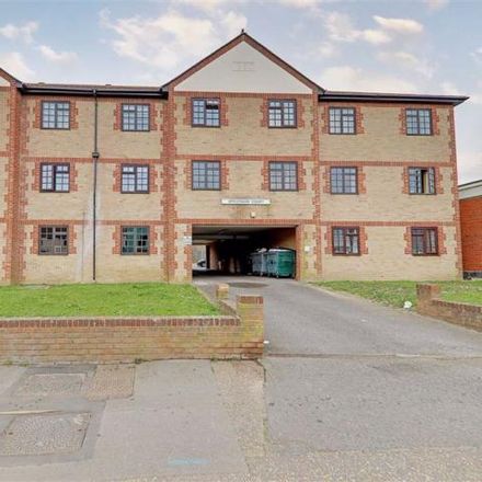 Rent this 1 bed apartment on East Street in South Street, Adur BN15 8AU