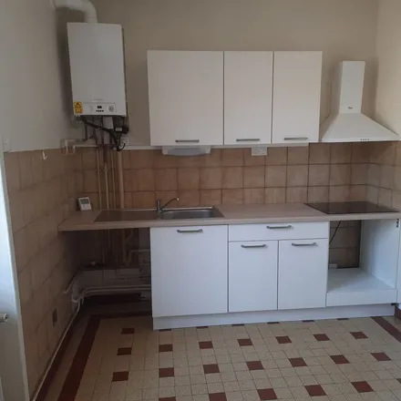 Rent this 3 bed apartment on 14 Rue Charles de Gaulle in 42190 Charlieu, France