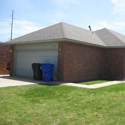 Rent this 3 bed house on 7-Eleven in East Alameda Street, Norman