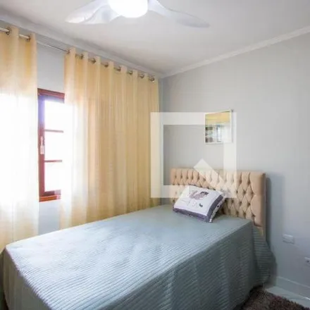 Rent this 2 bed house on Rua Melvin Jones in Jardim Bela Vista, Santo André - SP