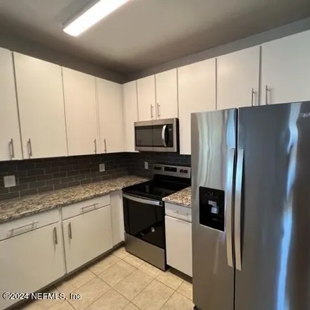 Rent this 2 bed condo on unnamed road in Jacksonville, FL 32258