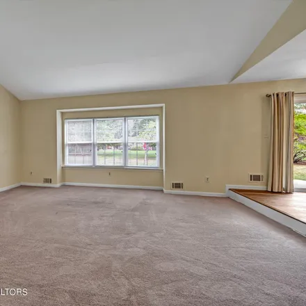 Image 5 - 94 Holly Drive, Eatontown, NJ 07724, USA - Condo for sale