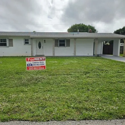 Rent this 3 bed house on 418 Southwest 8th Avenue in Boynton Beach, FL 33435