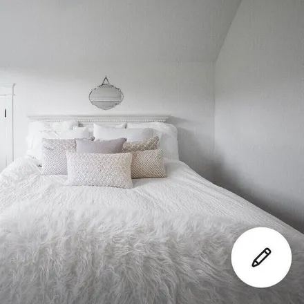 Rent this 1 bed house on SAANICHTON in Saanichton, BC V8M 1L1