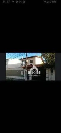 Buy this 3 bed house on Rua 22 in Serra Grande, Niterói - RJ