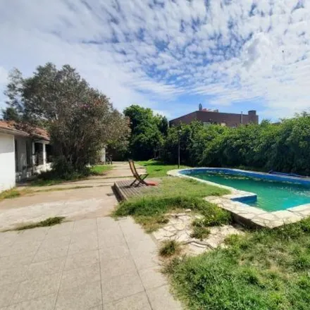 Buy this 4 bed house on Godofredo Daireaux 2097 in Caisamar y Estrada, 7600 Mar del Plata
