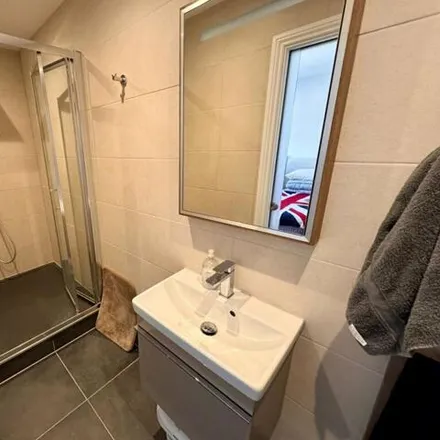 Image 6 - Bath House, West Street, Ilkley, LS29 9DW, United Kingdom - Apartment for rent