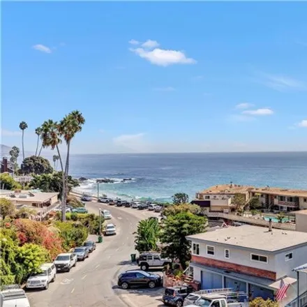 Image 1 - 690, 692, 694, 696 Cliff Drive, Laguna Beach, CA 92651, USA - Condo for rent