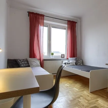 Rent this 4 bed room on Warsaw in Zgrupowanie AK "Ruczaj", Mokotowska