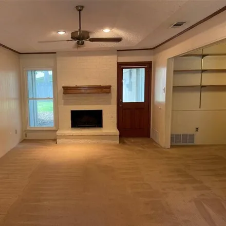 Rent this 4 bed house on 2750 Peachtree Lane in Pantego, Tarrant County