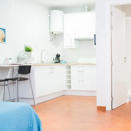 Rent this studio apartment on Madrid in Microteatro, Calle de Loreto Prado y Enrique Chicote