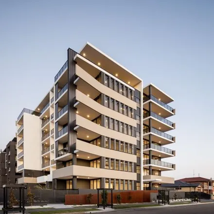 Rent this 2 bed apartment on Southbank Apartments in Beatson Street, Wollongong NSW 2500