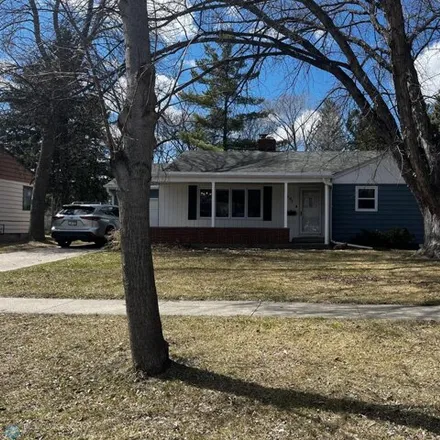 Buy this 4 bed house on 1177 18th Avenue South in Moorhead, MN 56560