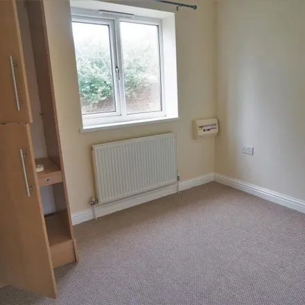 Image 2 - Shakespeare Crescent, Pontefract, WF10 3HE, United Kingdom - Apartment for rent