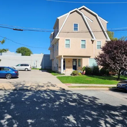 Buy this 7 bed house on Boccella's Deli in 37 West Eagle Road, Havertown