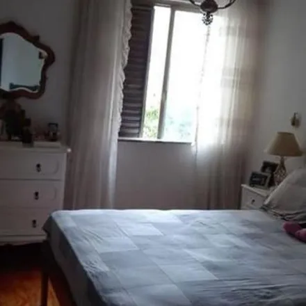 Buy this 3 bed apartment on Rua Carlos Sampaio in Morro dos Ingleses, São Paulo - SP