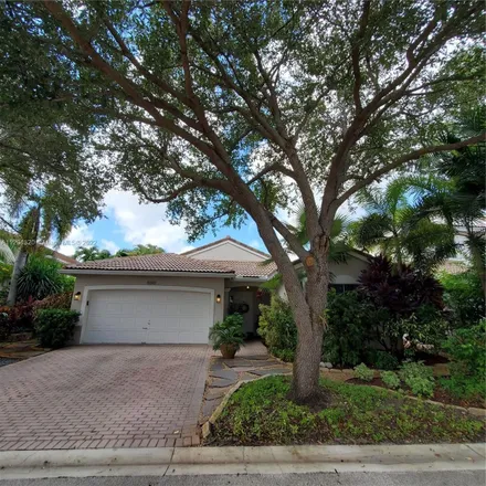 Buy this 3 bed house on 4799 Southwest 34th Terrace in Dania Beach, FL 33312