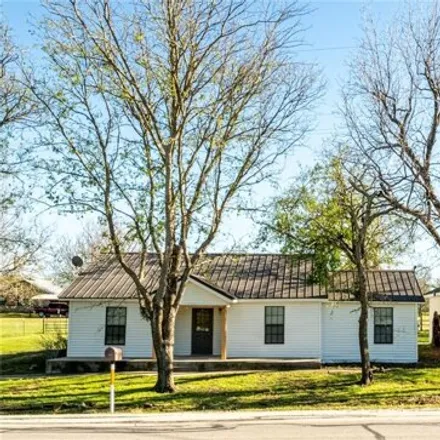Buy this 3 bed house on 301 West Lee Avenue in Graford, Palo Pinto County