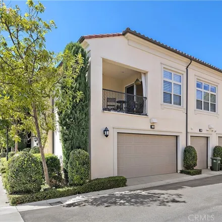 Image 3 - 56 Kempton, Irvine, CA 92620, USA - Condo for sale