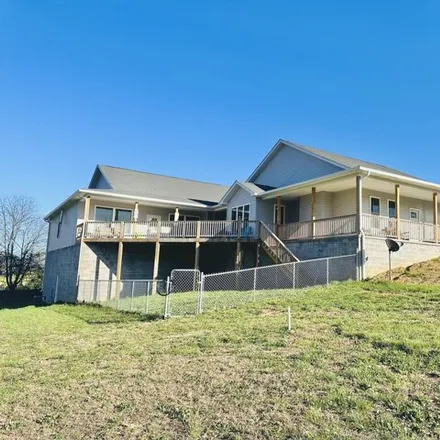 Buy this 6 bed house on McGill Wyan Road in Laurel County, KY 40744