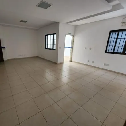 Buy this studio house on Rua 102 in Setor Sul, Goiânia - GO