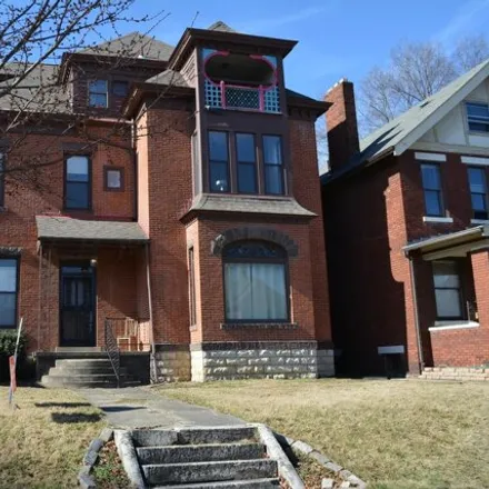 Rent this 1 bed house on 1353 Highland Street in Columbus, OH 43201