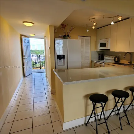 Image 6 - 2903 Northeast 163rd Street, North Miami Beach, FL 33160, USA - Condo for sale