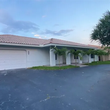 Buy this 5 bed house on Southwest 66th Avenue in Plantation, FL 33317