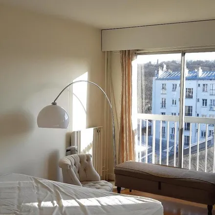 Rent this 2 bed apartment on Les anges gardiens in Rue de la Folie Regnault, 75011 Paris