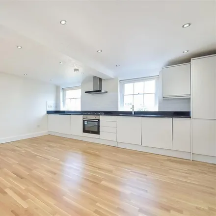 Rent this 2 bed apartment on Whelans in High Street, London